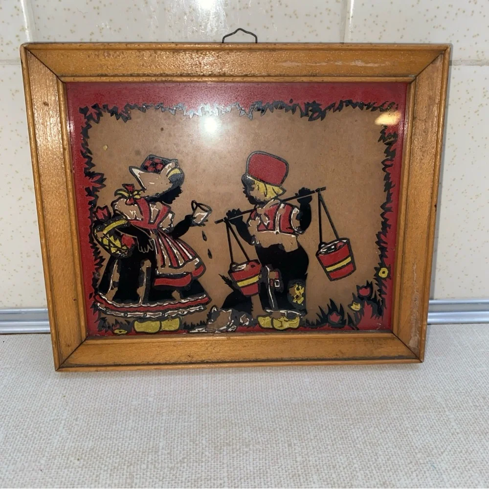 Dutch Kids No. 420 Deltex Products Co. VTG  Picture Hanging Painted‎ Glass Front